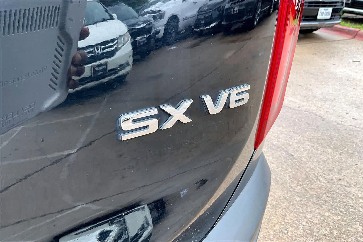 Used 2020 Kia Telluride SX w/ Towing Package FWD image 10