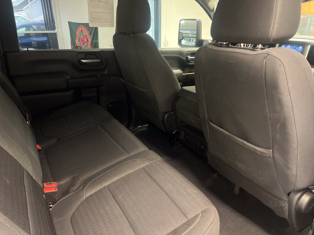 Used 2020 Chevrolet Silverado 2500 LT AWD/4WD image 46
