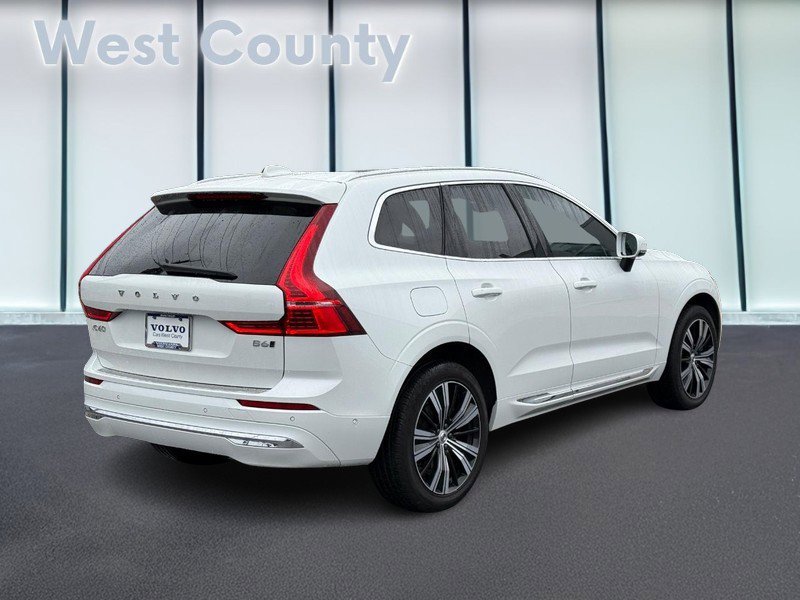 Certified 2023 Volvo XC60 B6 Ultimate w/ Protection Package Premier image 4