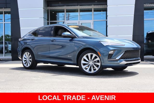 Used 2024 Buick Envista Avenir FWD image 2