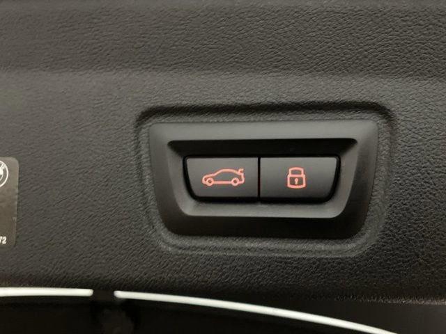 Used 2025 BMW 430i xDrive w/ Premium Package image 8