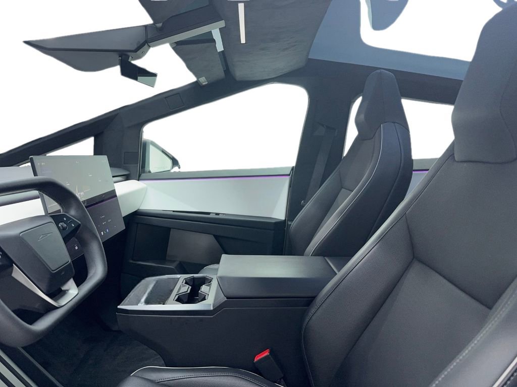 Used 2024 Tesla Cybertruck AWD Crew Cab image 20