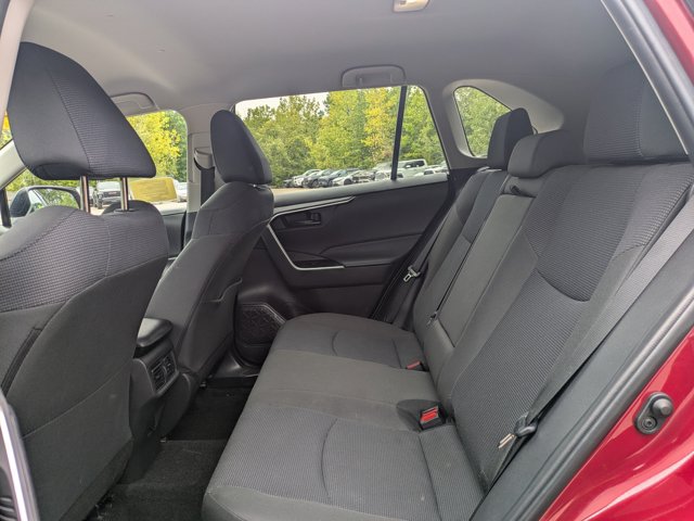 Used 2024 Toyota RAV4 LE AWD/4WD image 18