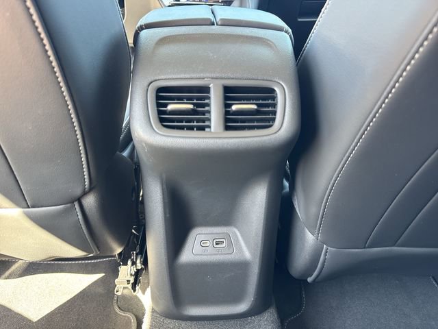 Used 2023 Buick Envision Essence AWD/4WD image 20