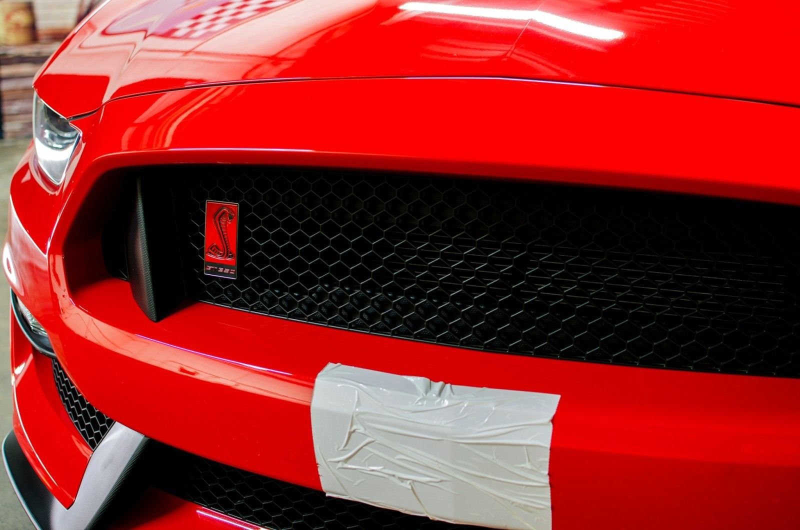 Used 2016 Ford Mustang Shelby GT350R w/ GT350R Equipment Group 920A image 14