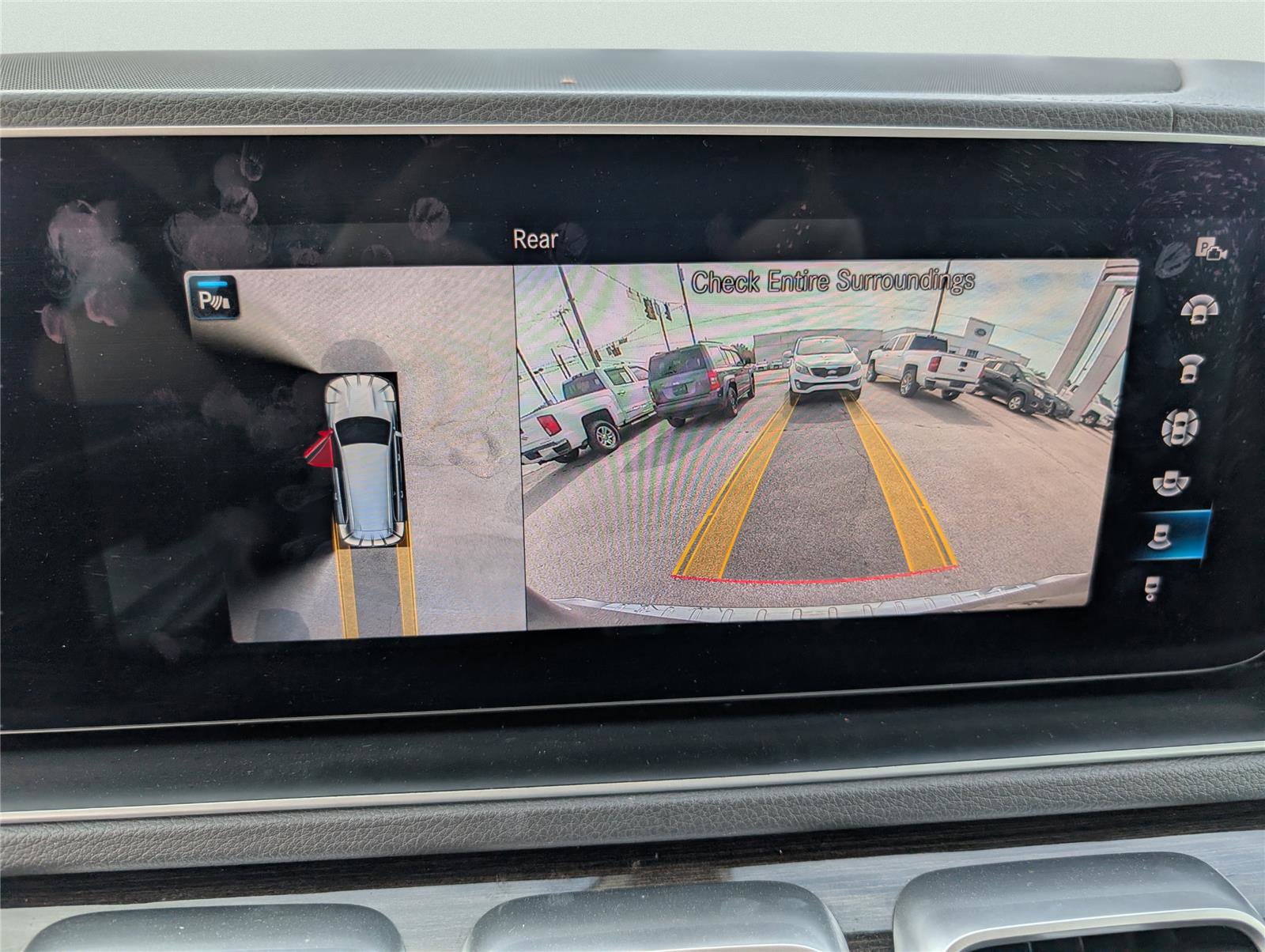 Used 2020 Mercedes-Benz GLS 450 4MATIC image 17