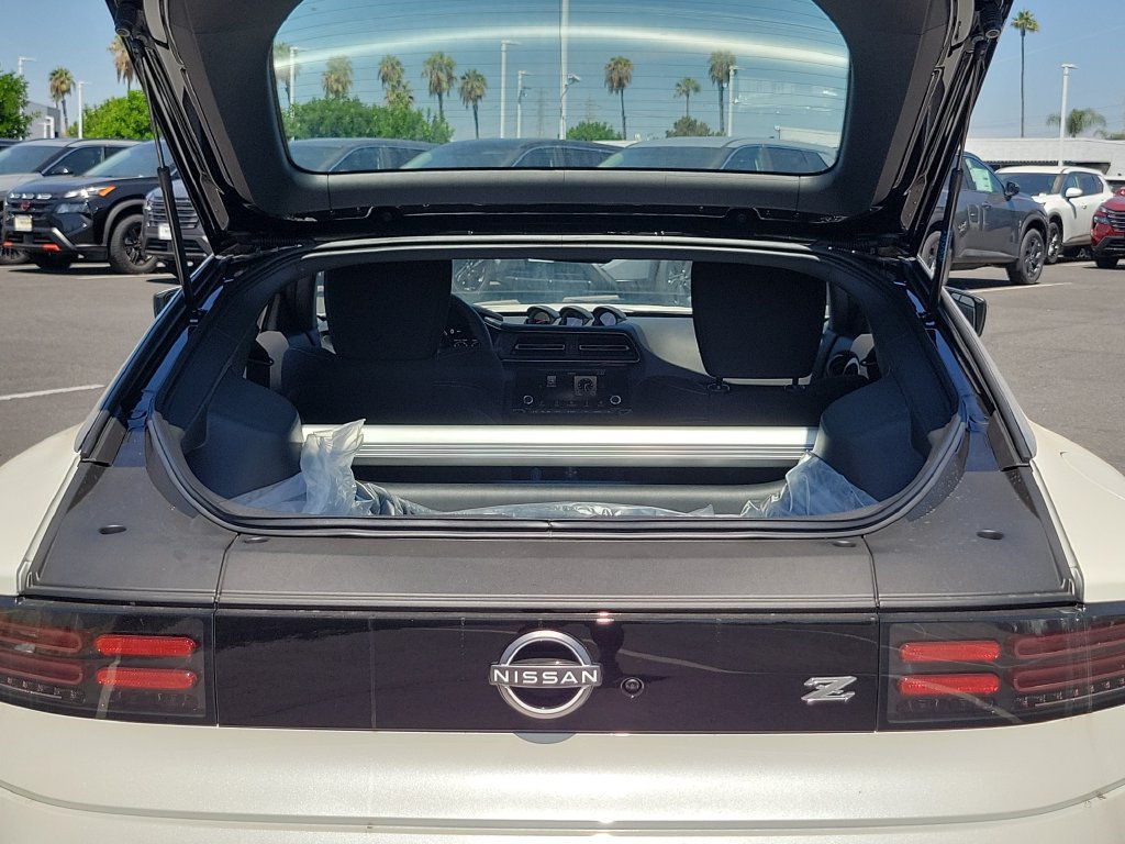 New 2027 Nissan Z Sport w/ Essentials Package (Sport) RWD image 13