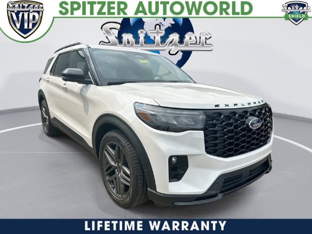 New 2026 Ford Explorer ST w/ Sun And Sound Package