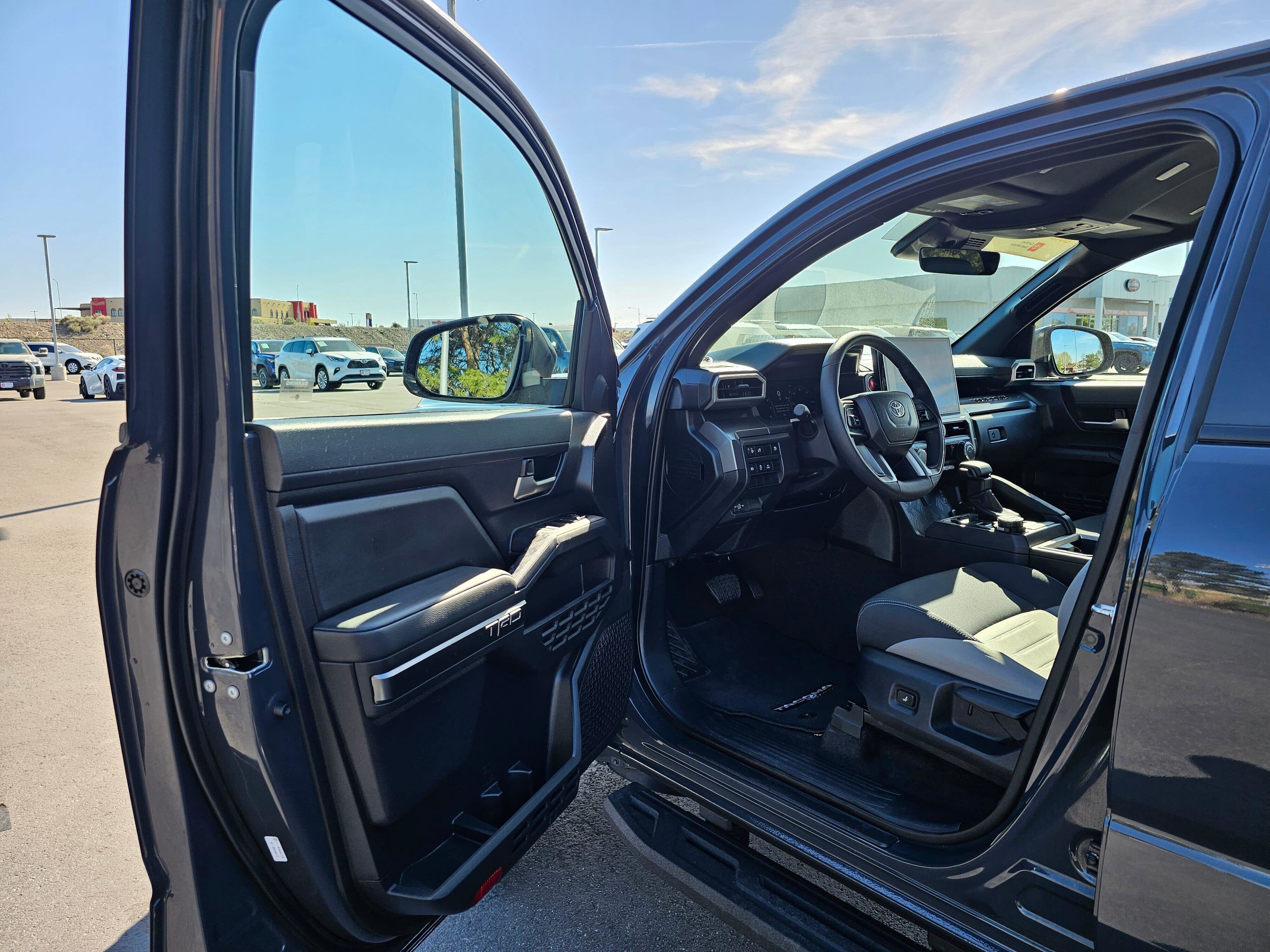 Used 2024 Toyota Tacoma TRD Off-Road AWD/4WD image 18