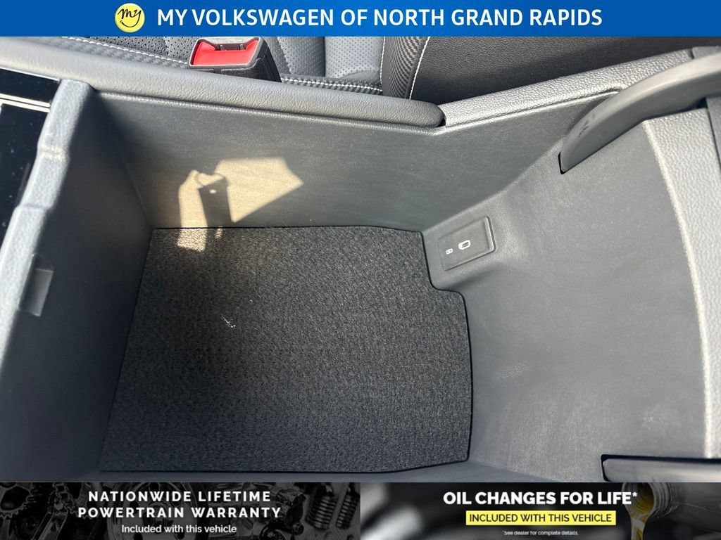 New 2026 Volkswagen Atlas Cross Sport SE AWD/4WD image 23