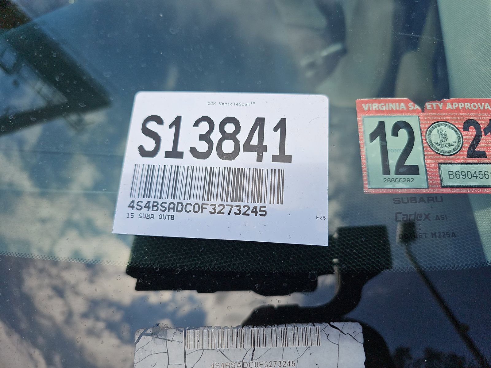 Used 2015 Subaru Outback 2.5i Premium AWD/4WD image 14