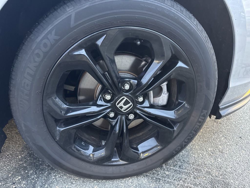 Used 2025 Honda Accord SE image 11