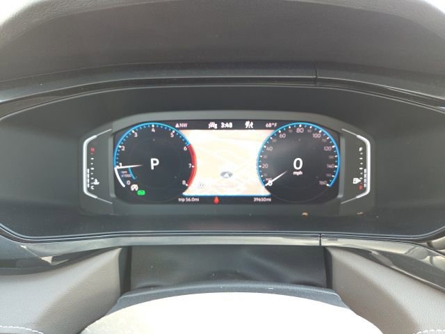 Used 2022 Volkswagen Taos SEL w/ Panoramic Sunroof Package image 14