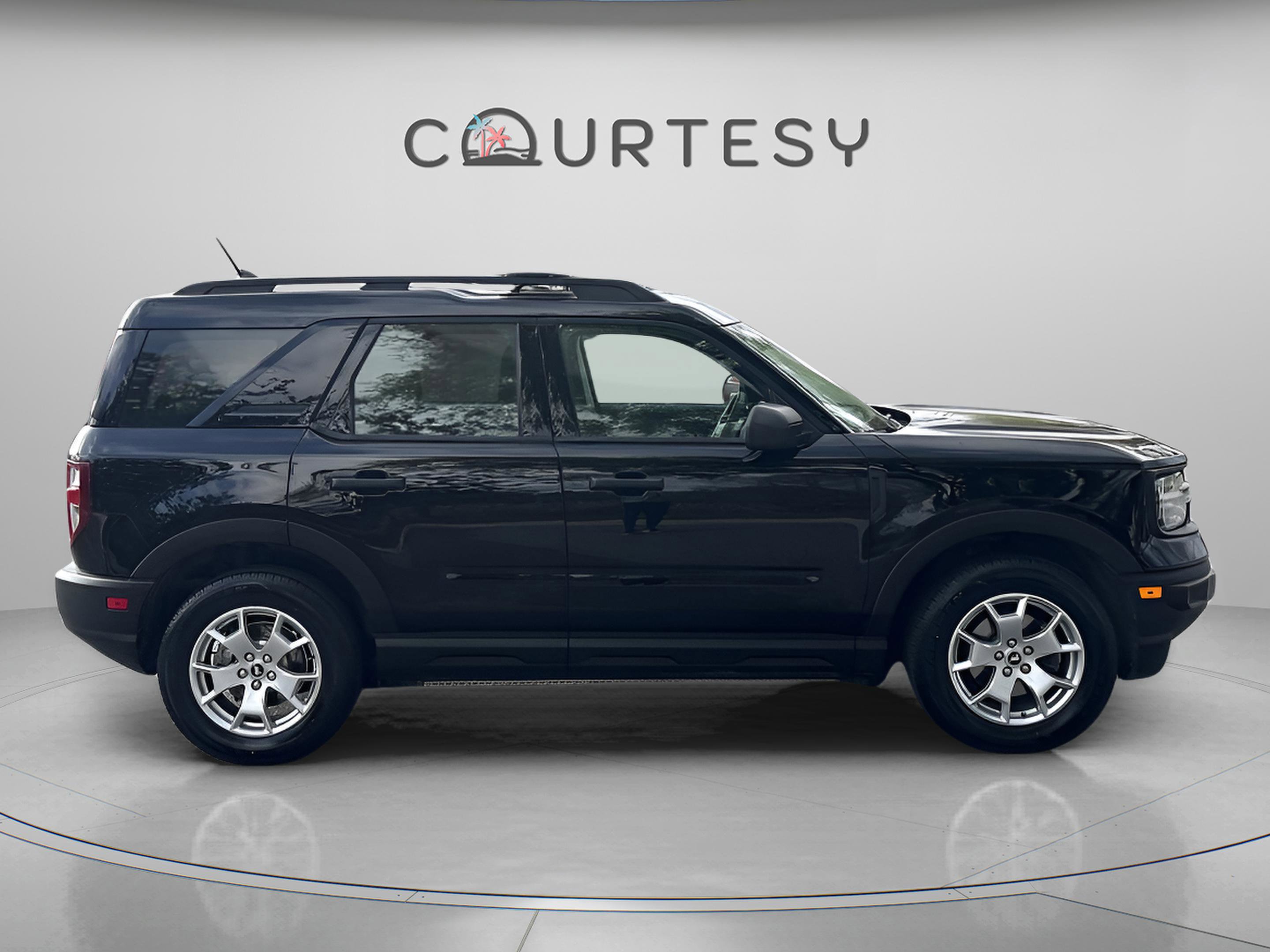 Used 2022 Ford Bronco Sport image 8