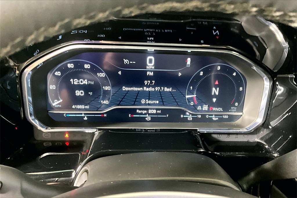 Used 2025 GMC Sierra 1500 SLT image 16