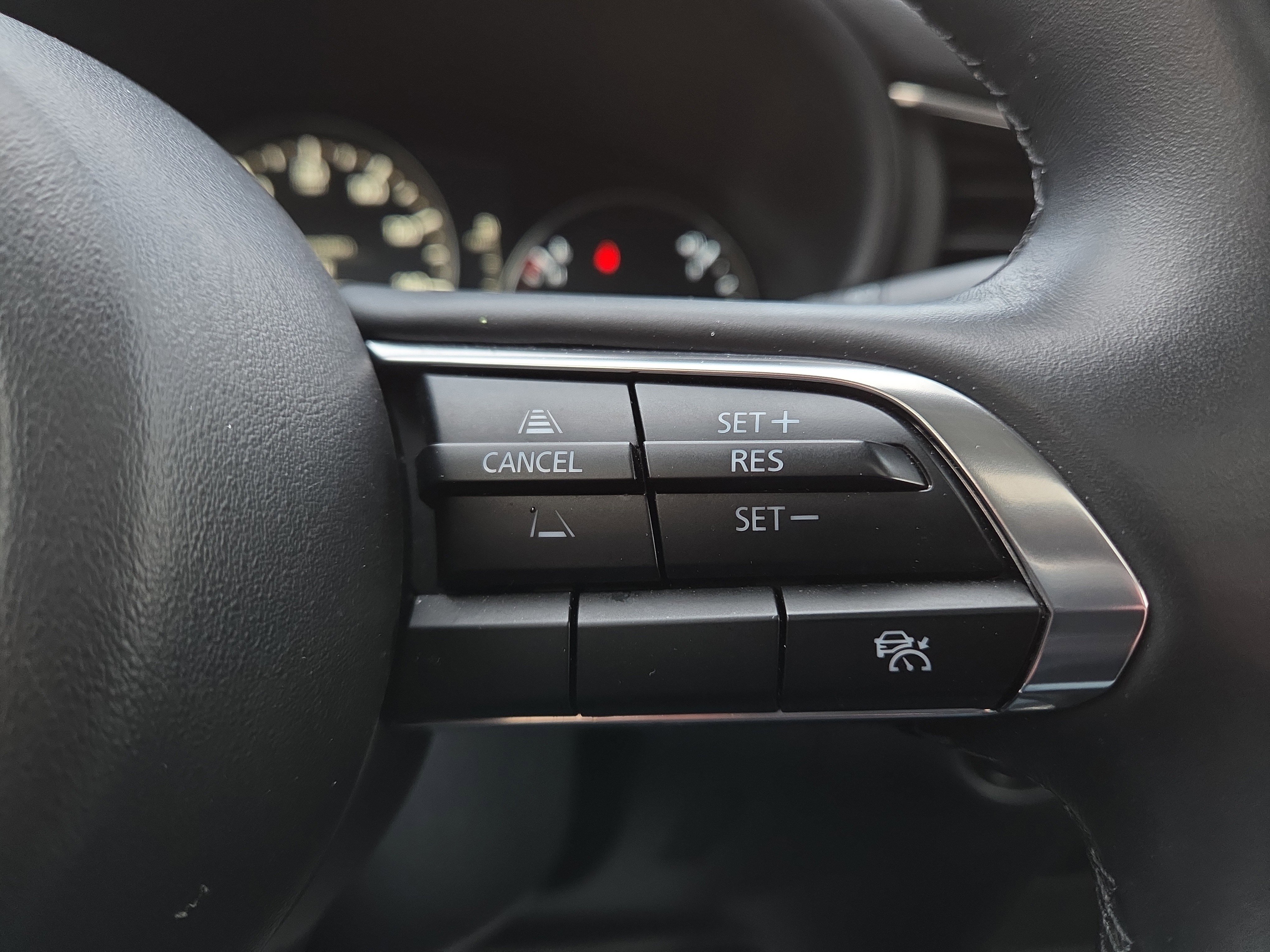 Certified 2025 MAZDA CX-30 AWD 2.5 S w/ Preferred Package image 19