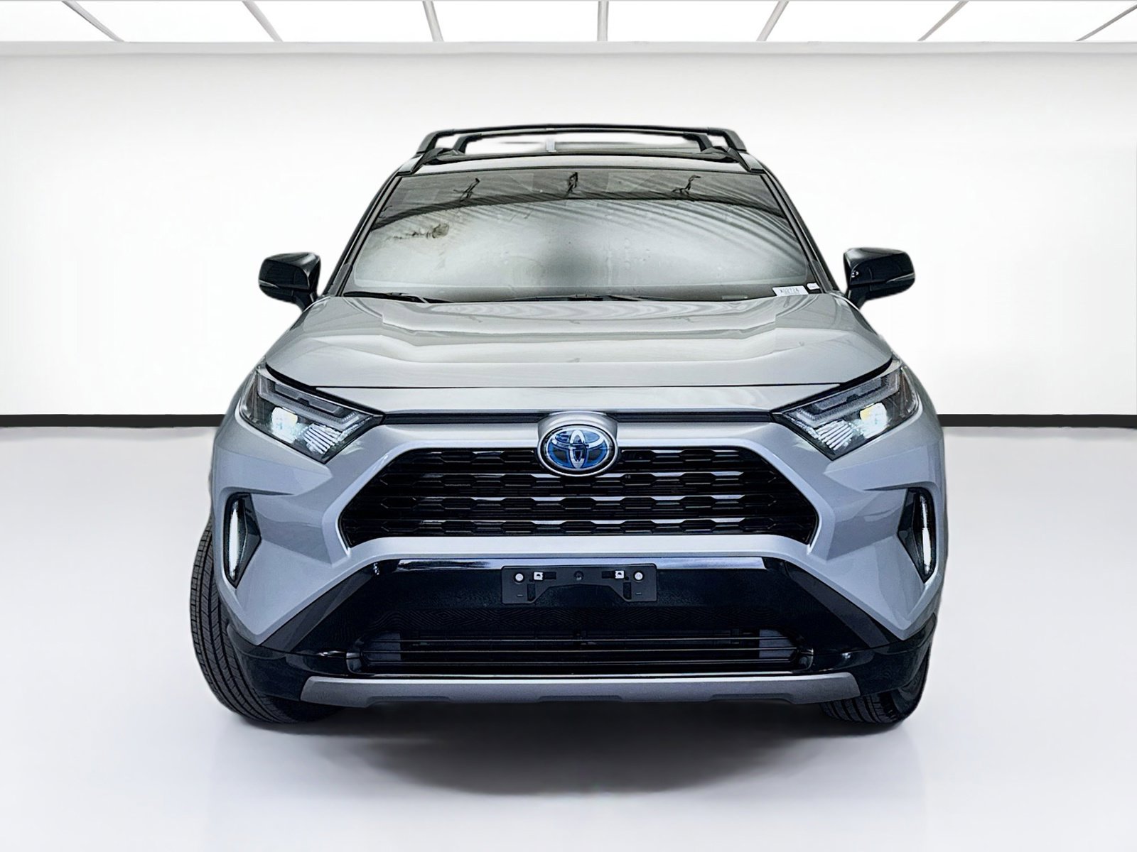 Used 2024 Toyota RAV4 XSE image 2