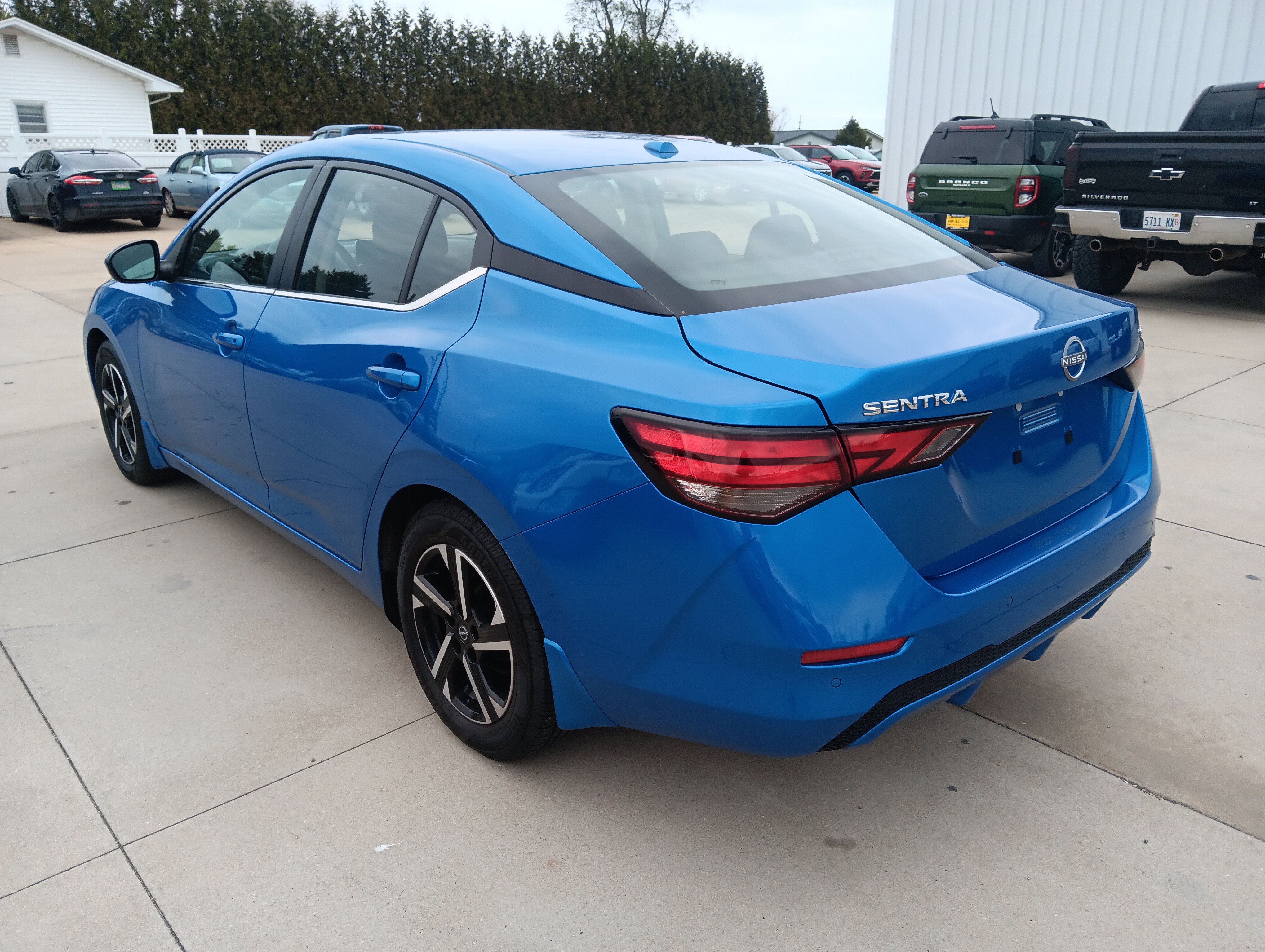 Used 2024 Nissan Sentra SV w/ All-Weather Package image 7