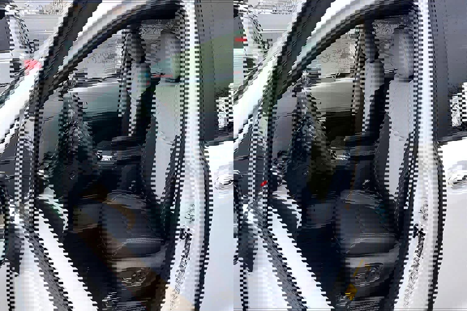 New 2026 Toyota Sienna Limited image 9