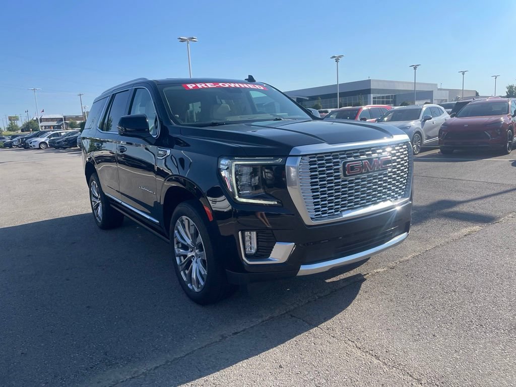 Used 2024 GMC Yukon Denali AWD/4WD image 3