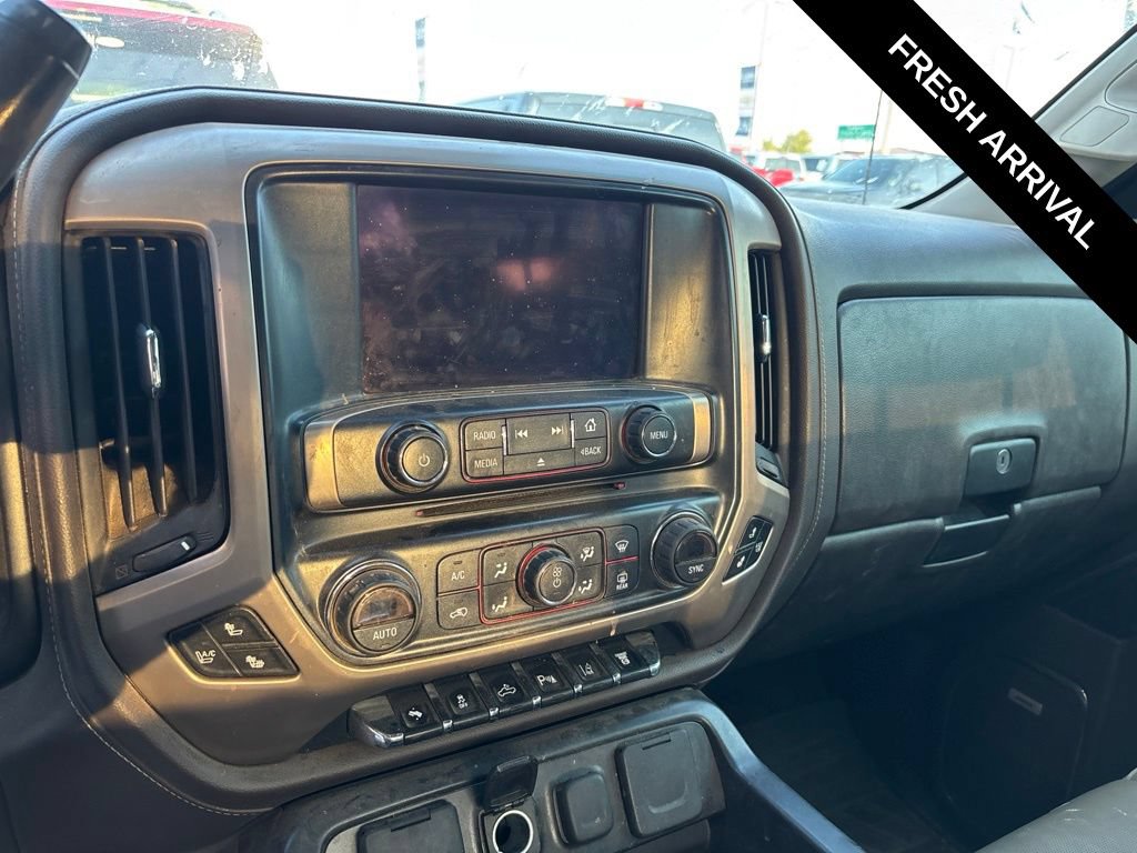 Used 2015 GMC Sierra 3500 Denali AWD/4WD image 9