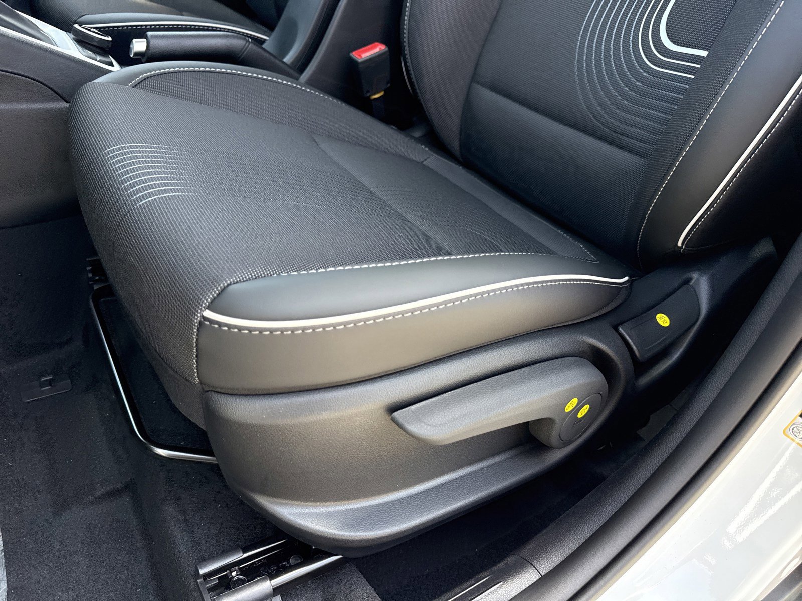 New 2026 Hyundai Venue SEL image 11