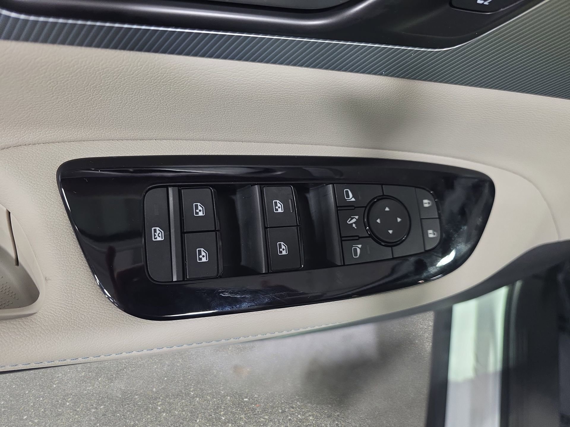 New 2026 Nissan Murano Platinum w/ Cargo Package image 27