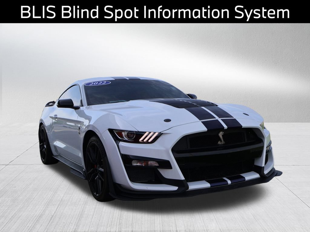 Used 2022 Ford Mustang Shelby GT500 w/ Technology Package RWD image 12