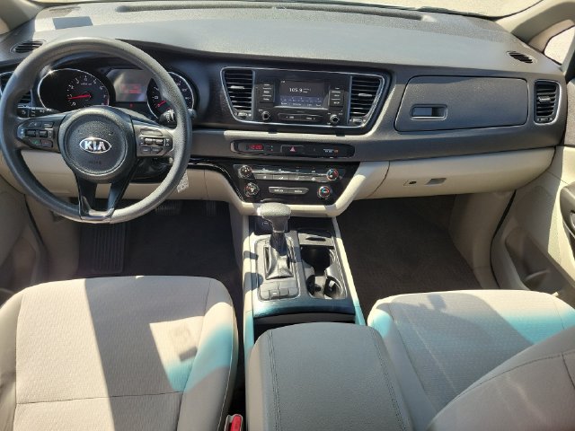 Used 2018 Kia Sedona L FWD image 13
