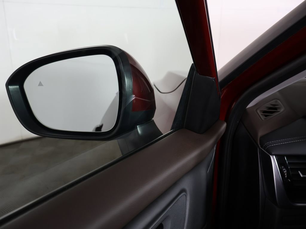 Used 2023 Nissan Rogue SV w/ SV Premium Package AWD/4WD image 35