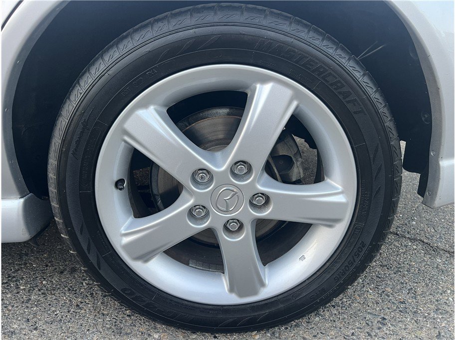 Used 2002 MAZDA Protege5 image 9