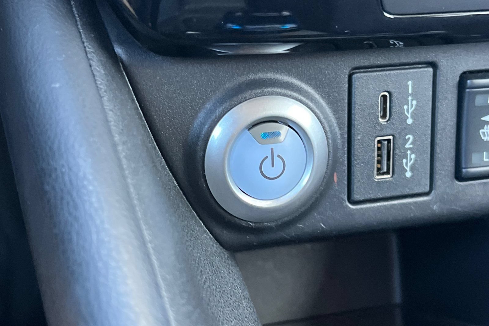 Certified 2024 Nissan Leaf SV Plus FWD image 26