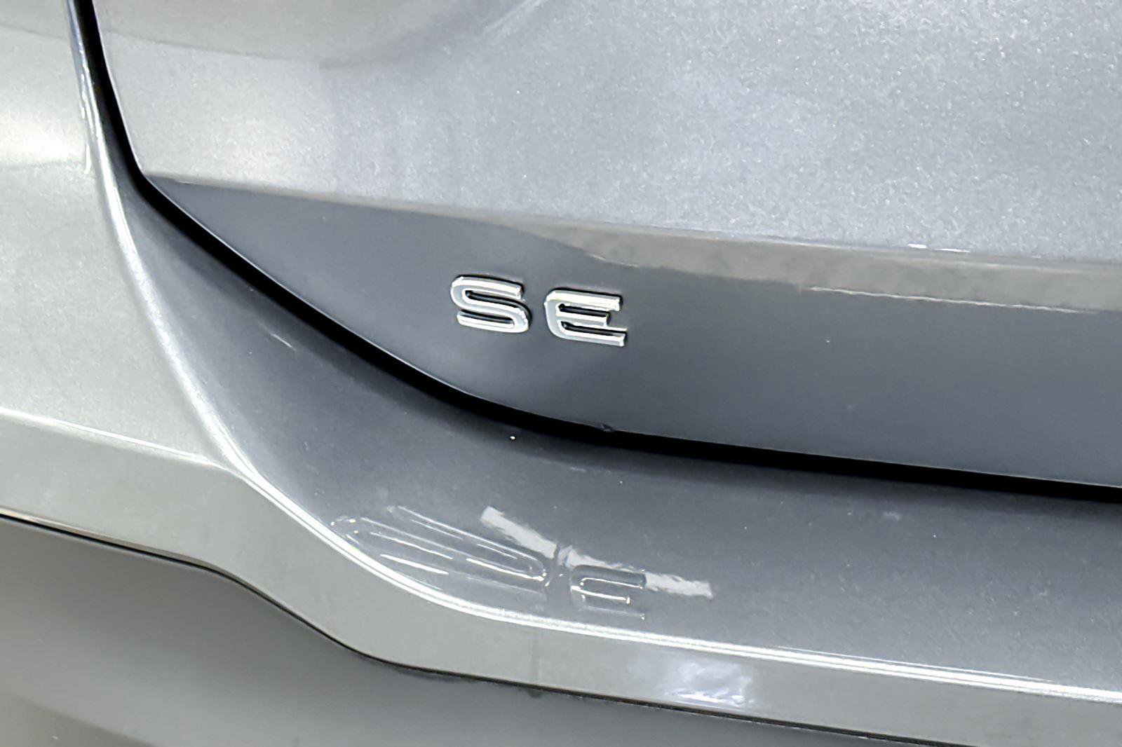 New 2026 Volkswagen Tiguan SE image 25