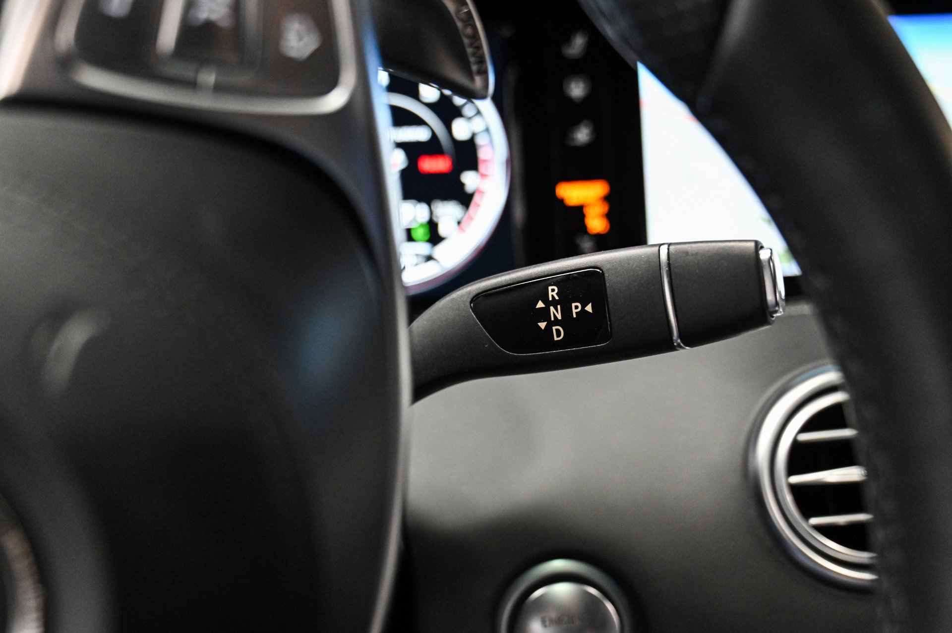 Used 2016 Mercedes-Benz S 63 AMG 4MATIC Coupe image 36