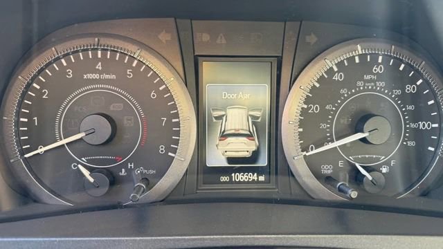 Used 2019 Toyota Sienna LE image 4