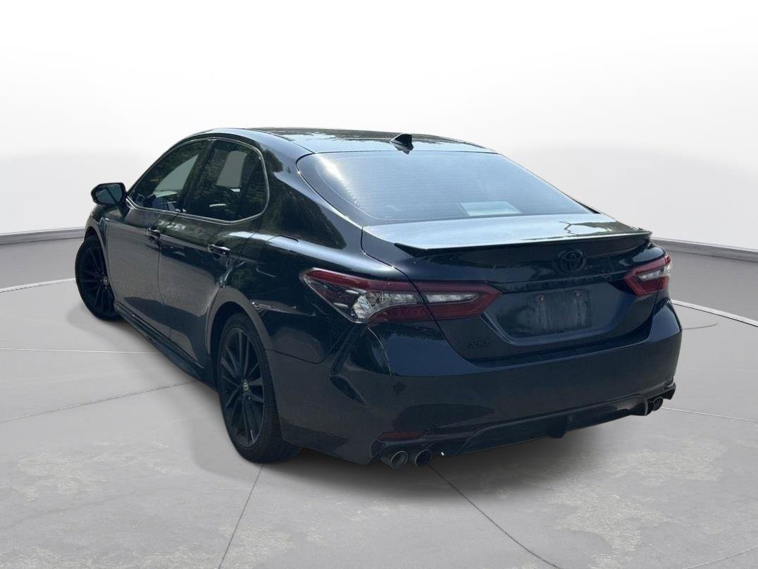 Used 2021 Toyota Camry XSE FWD image 8