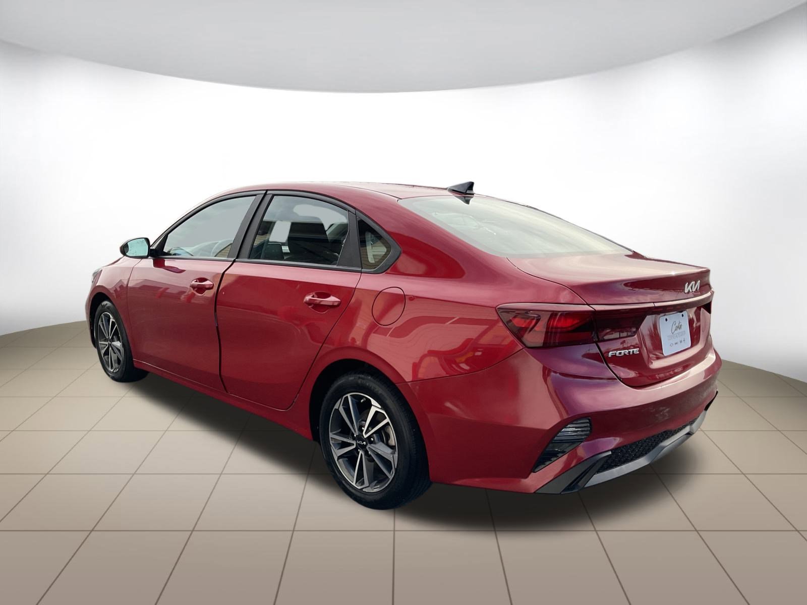 Used 2023 Kia Forte LXS FWD image 5