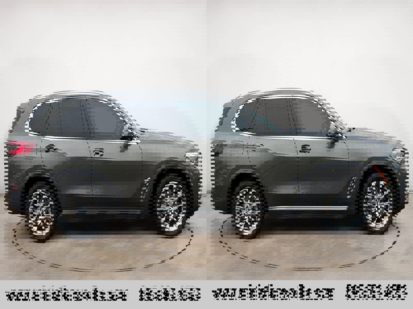 Used 2022 BMW X5 sDrive40i w/ Luxury Seating Package image 2