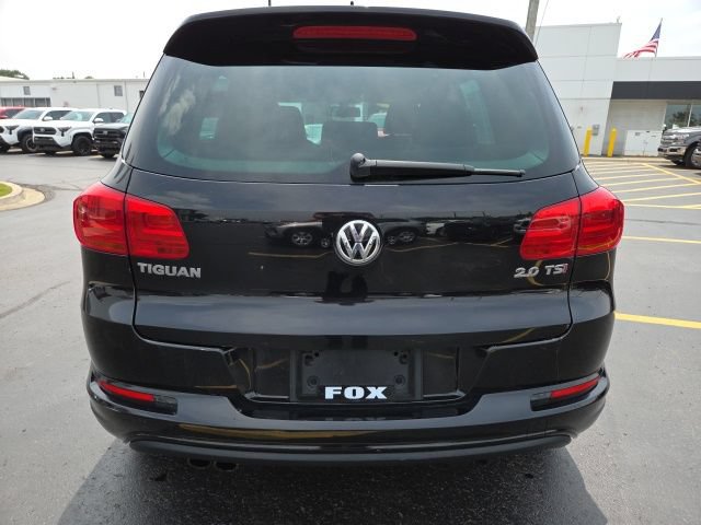 Used 2015 Volkswagen Tiguan R-Line FWD image 6