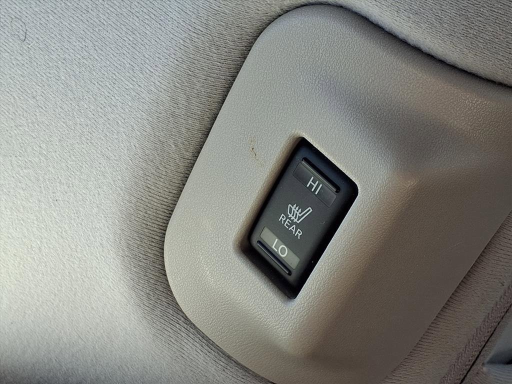 Used 2014 Nissan Leaf SV w/ LED & Quick Charge Package image 30