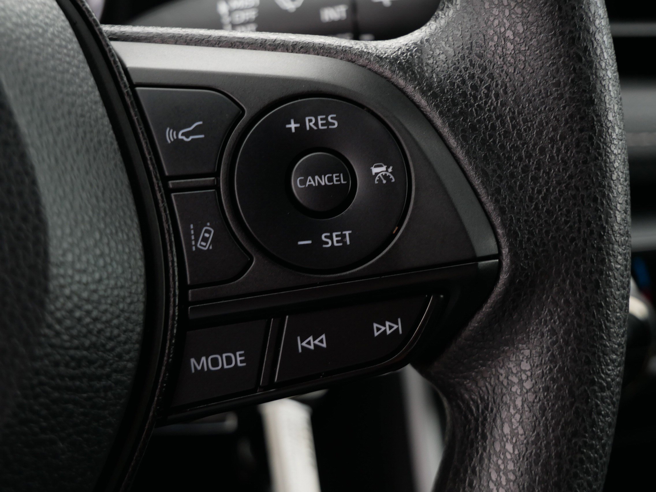 Certified 2024 Toyota RAV4 LE AWD/4WD image 25