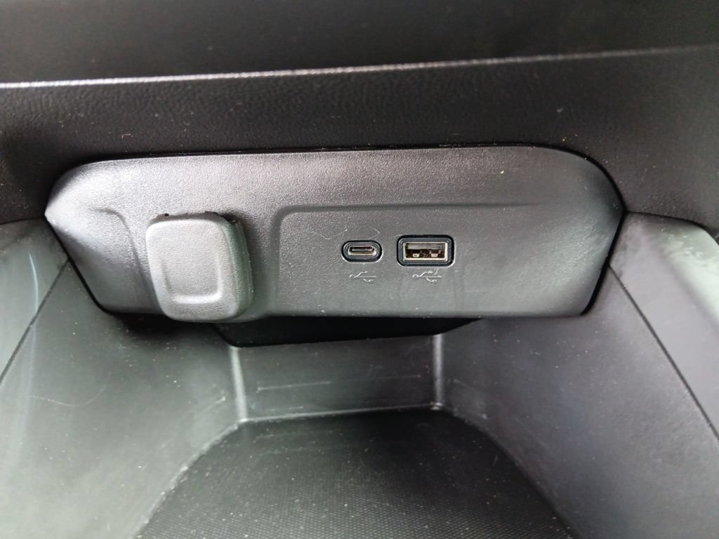 Used 2024 Chevrolet Trax LS w/ Driver Confidence Package FWD image 20
