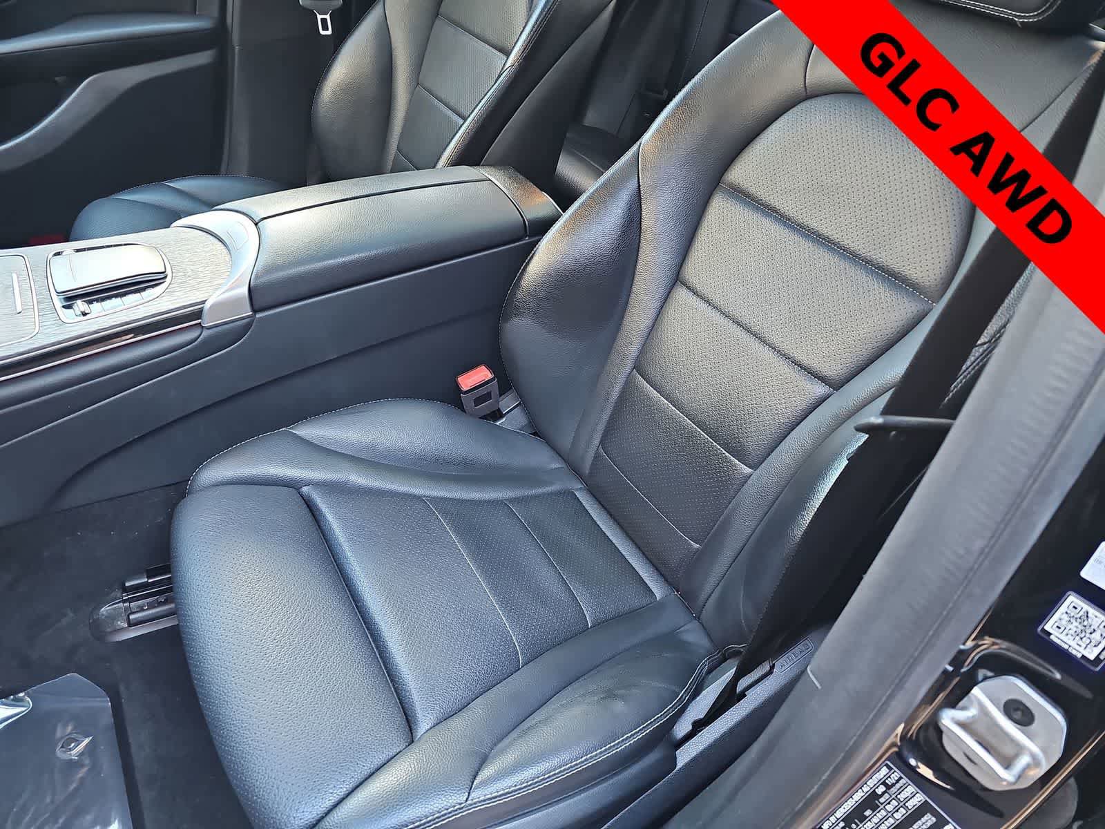 Used 2022 Mercedes-Benz GLC 300 4MATIC w/ Premium Package Lite image 15