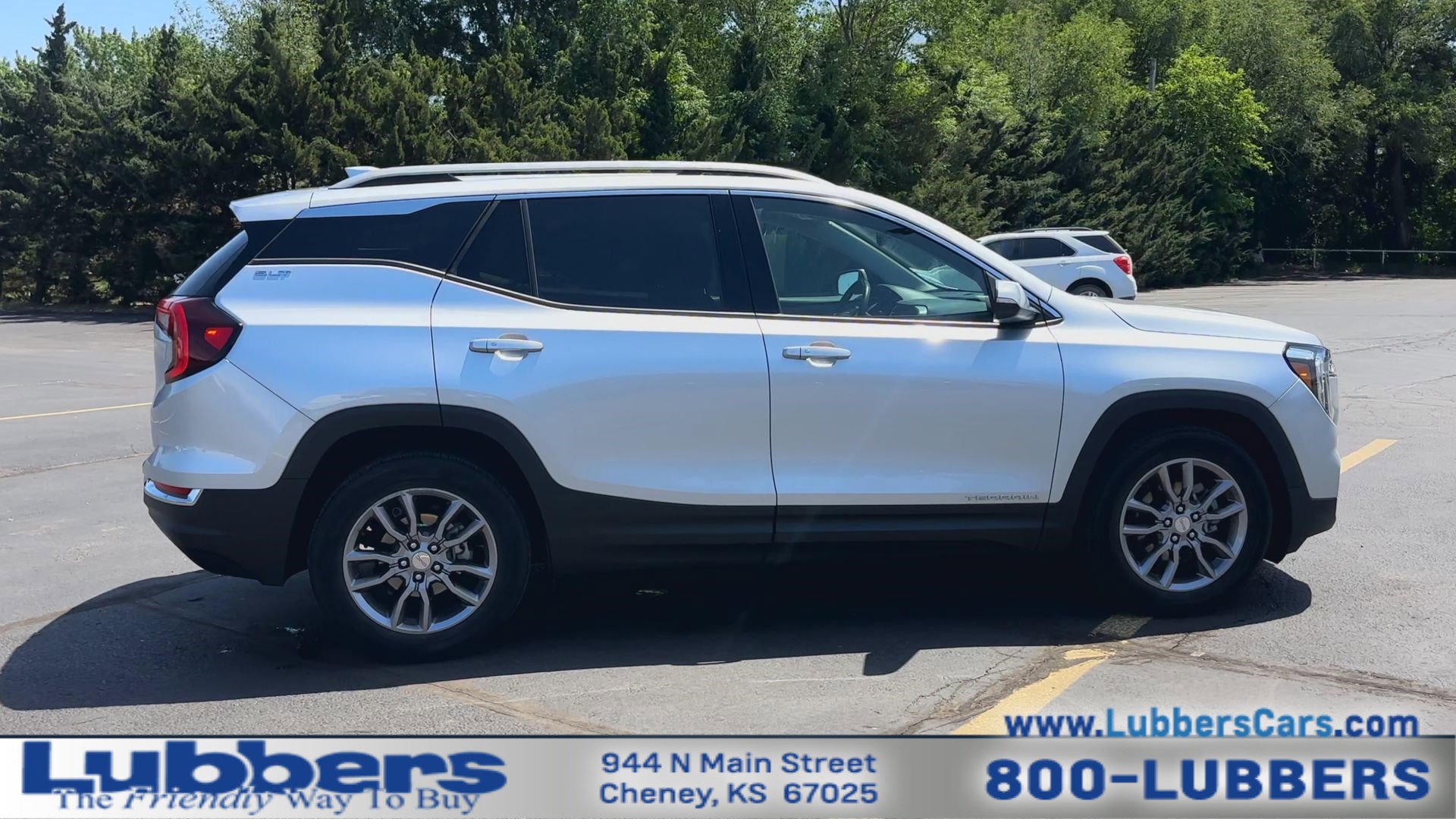 Used 2022 GMC Terrain SLT FWD image 9