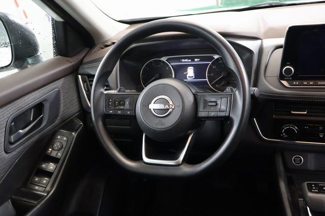 Used 2023 Nissan Rogue S image 15