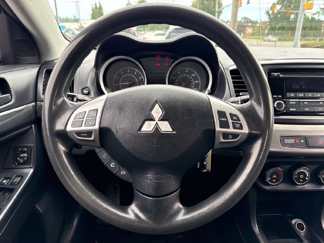 Used 2015 Mitsubishi Lancer ES FWD image 18