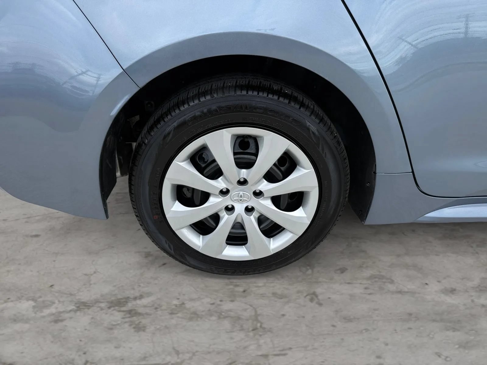 Used 2026 Toyota Corolla LE FWD image 45
