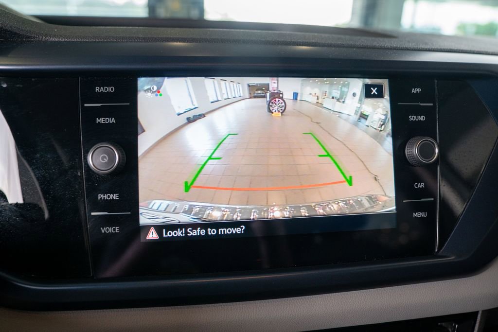 Used 2022 Volkswagen Taos SE image 21