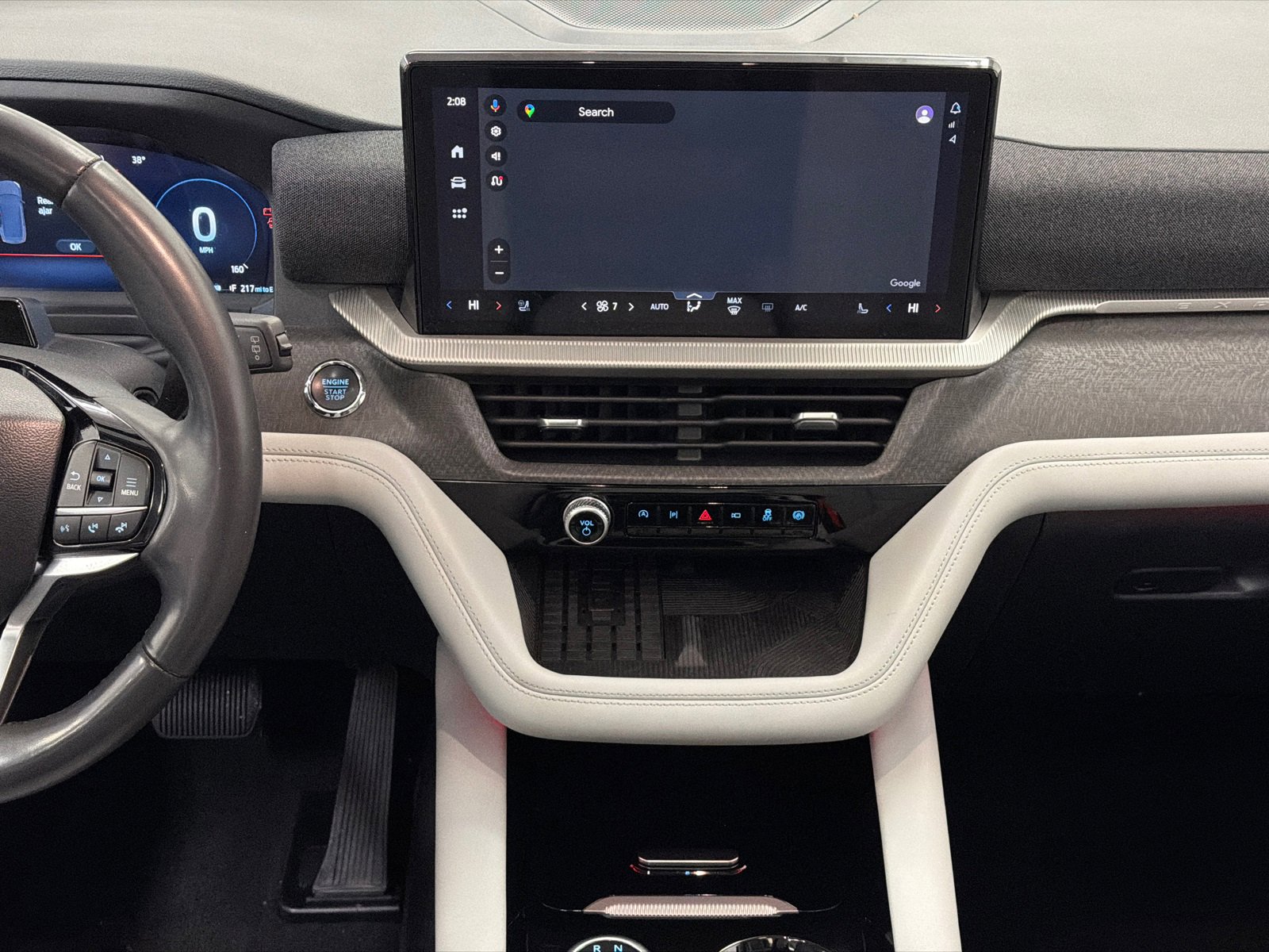 Used 2025 Ford Explorer Platinum w/ Ultimate Package image 21