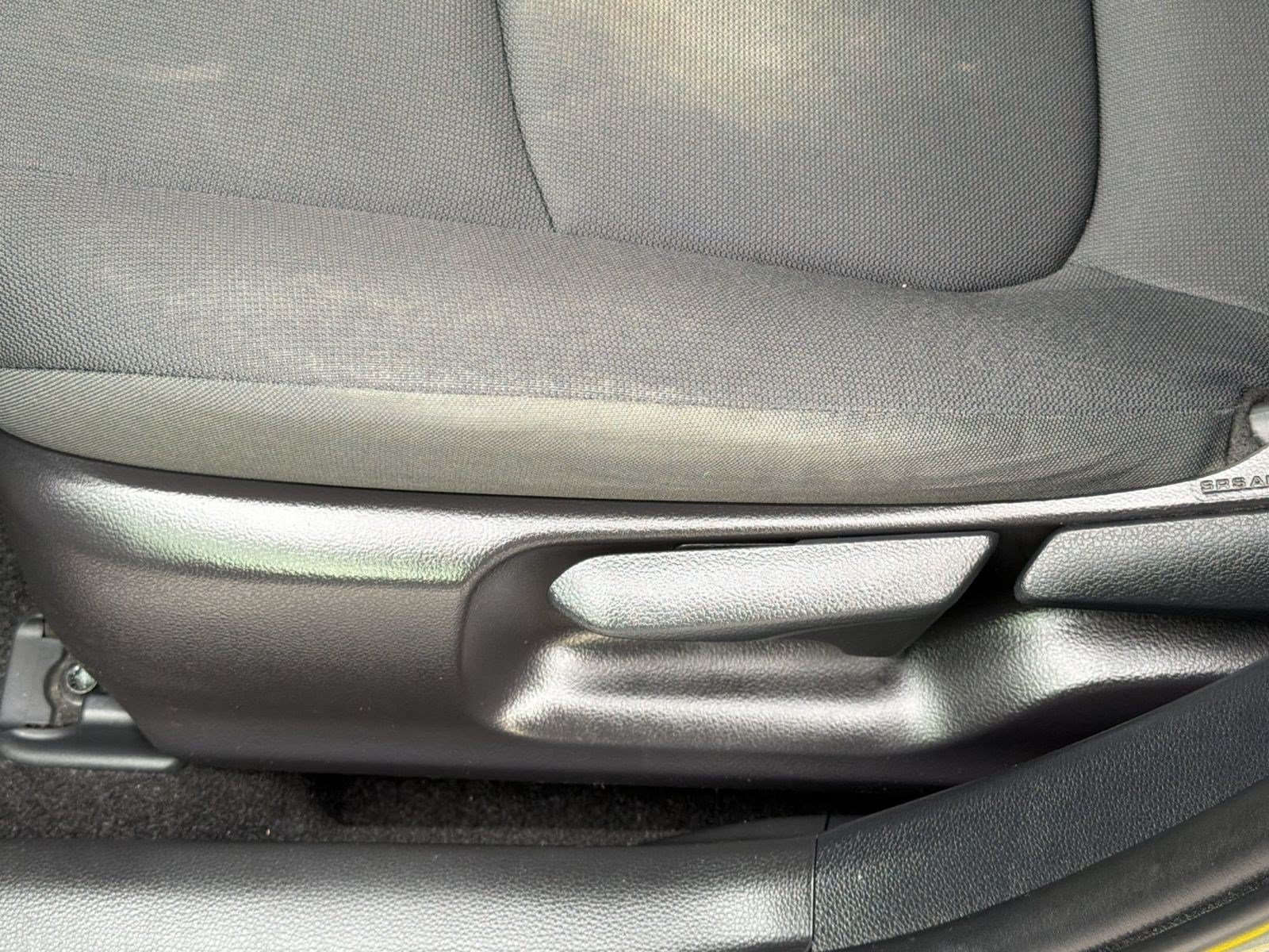 Certified 2022 Toyota Corolla LE FWD image 15